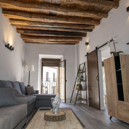 Elegante Apartamento Para 5 En El Centro De Caceres Con Wifi Exteriör bild