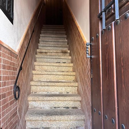 Elegante Apartamento Para 5 En El Centro De Caceres Con Wifi Exteriör bild